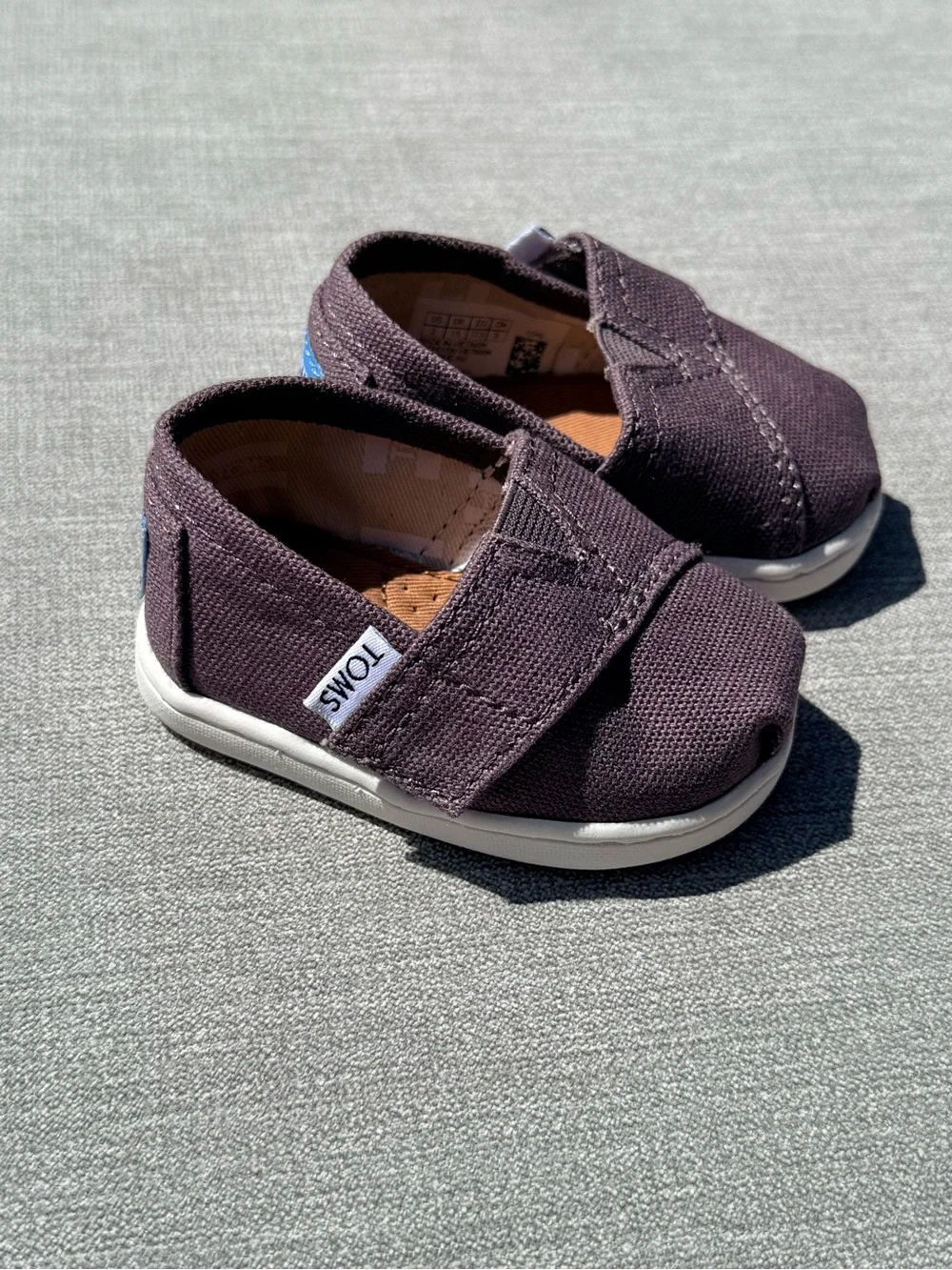 Toms Baby Classic Slip-On Shoes in Dark Gray Canvas